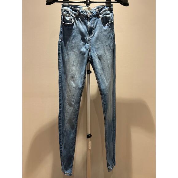 Women's Size 4 Style & Co Jeans Slim Skinny Stretch Natural Fit - Picture 1 of 3